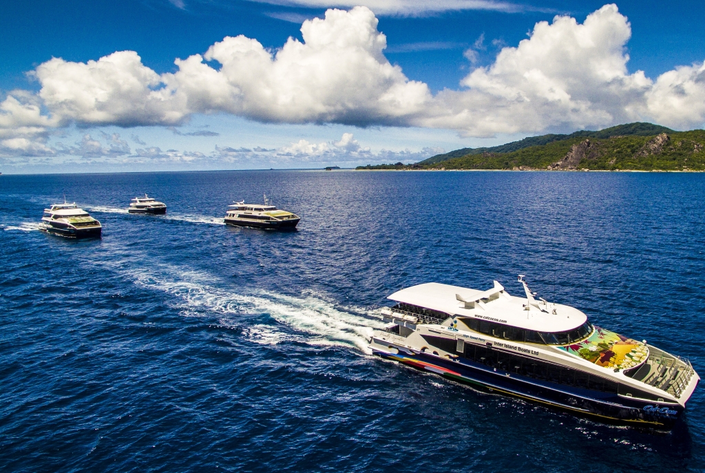 Cat Cocos Seychelles Ferry